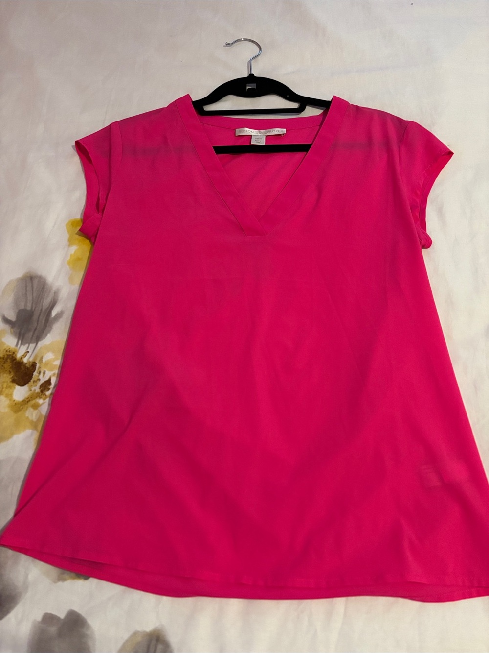 Boston Proper Fuchsia V-Neck Short Sleeve Tunic